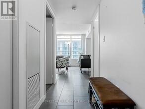15-715 Brunel Ct in Toronto, ON - Building Photo - Building Photo