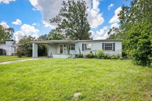 6544 Aires Rd in Jacksonville, FL - Building Photo