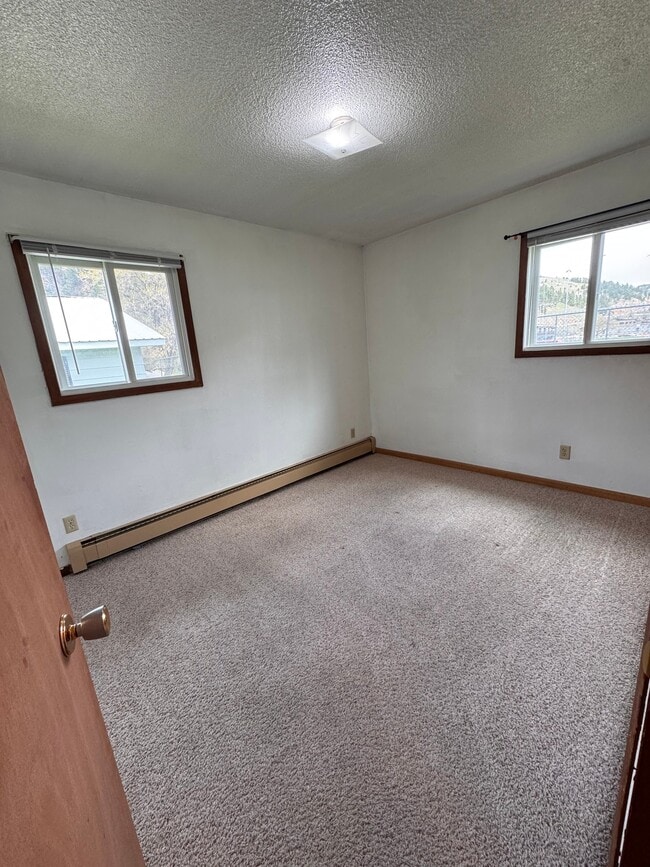 58 Dunlop Ave, Unit 56 Dunlop Ave 7