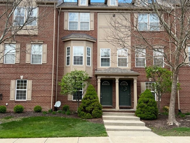 property at 44744 Gwinnett Loop