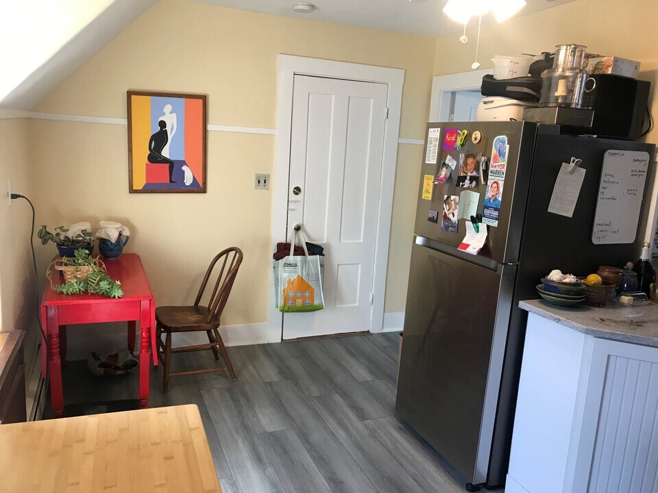14 Hancock St, Unit 3 in Somerville, MA - Building Photo