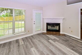 1700 Brentwood Trce in Southaven, MS - Building Photo - Building Photo