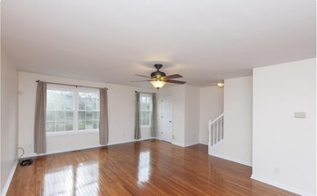 106 Sir Washington St in Inwood, WV - Building Photo - Building Photo