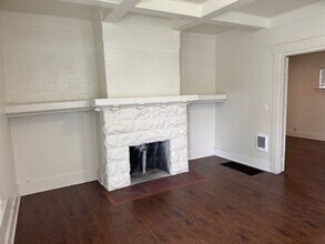 501 W 8th St in Long Beach, CA - Building Photo - Building Photo