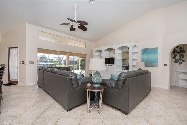 2806 SW 39th St in Cape Coral, FL - Building Photo - Building Photo