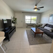 3915 S Flagler Dr in West Palm Beach, FL - Foto de edificio - Building Photo