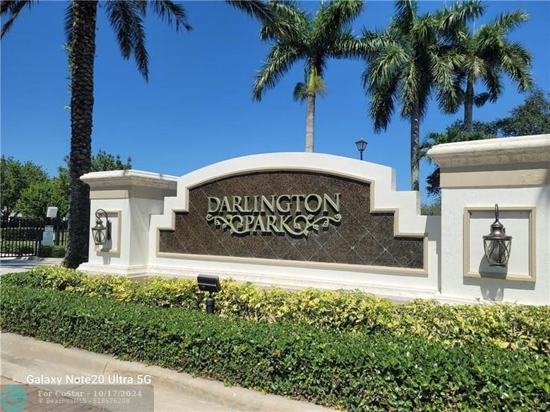 9706 Darlington Pl in Cooper City, FL - Building Photo