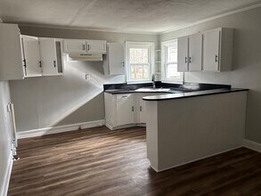 1114 Warren St in Brownsville, TN - Building Photo - Building Photo