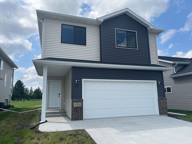 property at 6754 72nd AvenueS