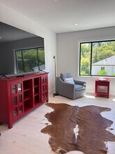 5255 O'Donnell Ln in Glen Ellen, CA - Building Photo - Building Photo