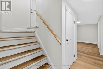 104 Carrick Ave in Hamilton, ON - Building Photo - Building Photo