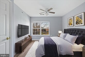 43489 Patching Pond Square in Ashburn, VA - Building Photo - Building Photo