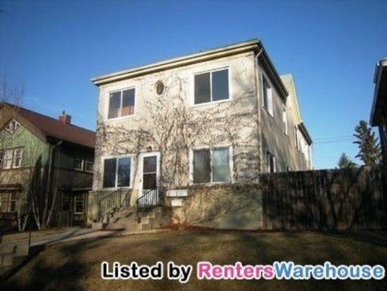 property at 2625 Emerson Ave S