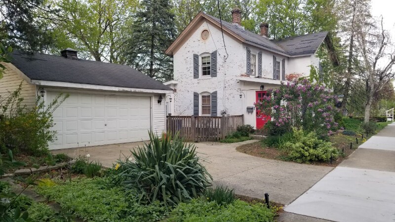 2536 Old Glenview Rd in Wilmette, IL - Building Photo
