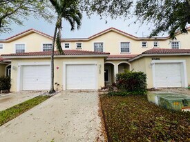 9498 S Military Trl in Boynton Beach, FL - Building Photo