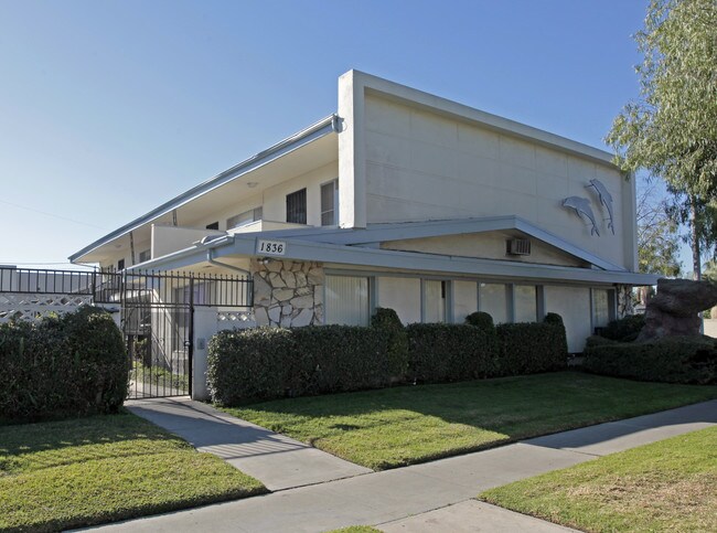 1836 W Sumac Ln in Anaheim, CA - Building Photo - Building Photo