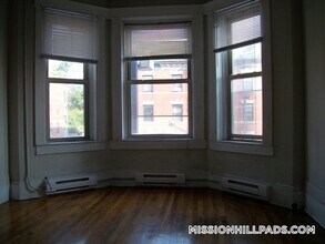 883 Huntington Ave, Unit 6 in Boston, MA - Building Photo - Building Photo