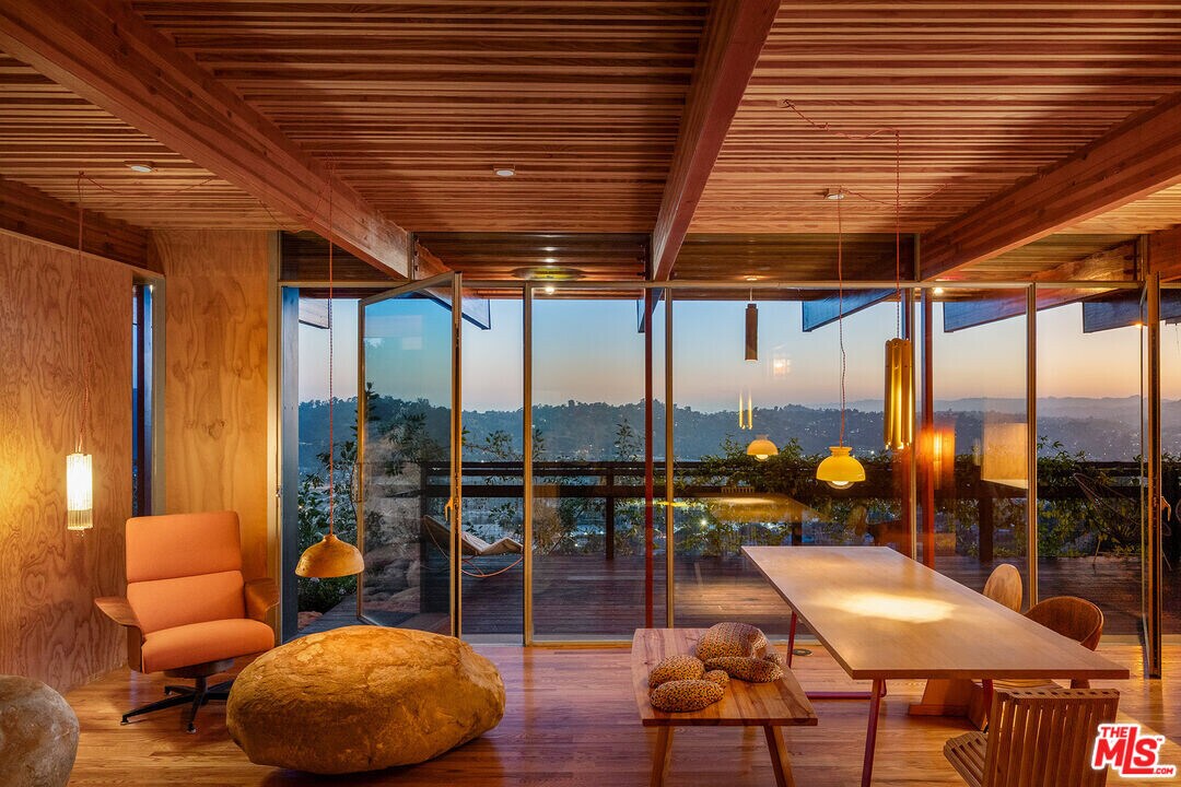 1515 Killarney Ave in Los Angeles, CA - Building Photo