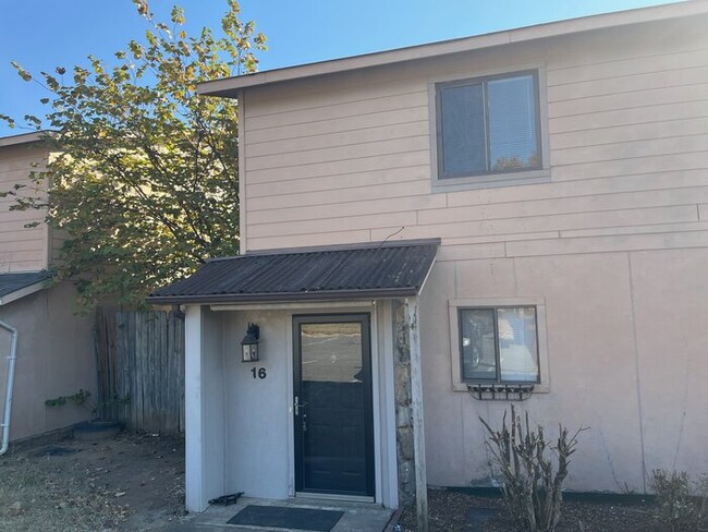 property at 16 Edgehill Cove