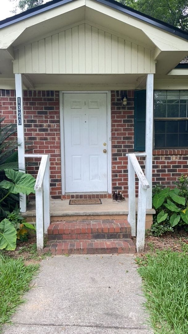 property at 1320 Fuller Rd