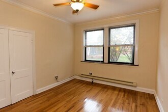 4349 N Damen Ave, Unit 701 in Chicago, IL - Building Photo - Building Photo