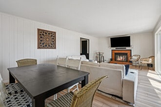 403 River Dr in Princeton, IA - Building Photo - Building Photo