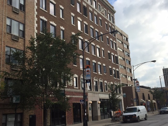 Parkway Apartments in Chicago, IL - Building Photo - Building Photo