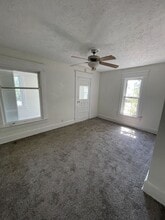 301 N Basil St in Baltimore, OH - Building Photo - Building Photo