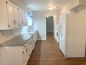 4423 Warm Springs Rd in Houston, TX - Building Photo - Building Photo