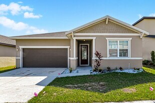 281 Alford Dr in Davenport, FL - Building Photo