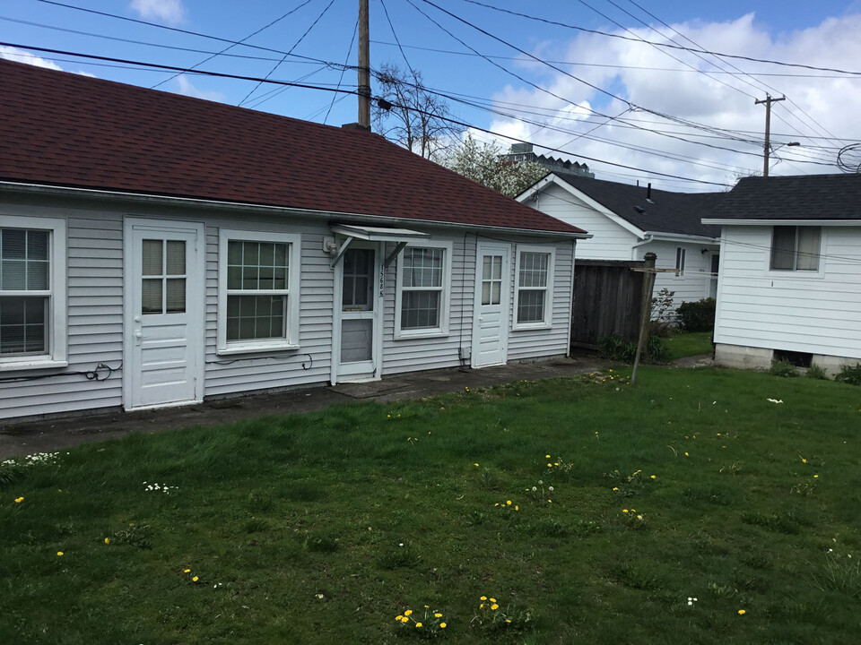 1568 1/2 Olive St in Eugene, OR - Building Photo
