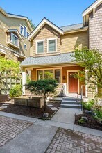 12 W Etruria St in Seattle, WA - Building Photo - Building Photo