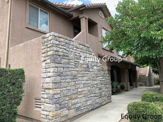 property at 4223 W Walnut Ave