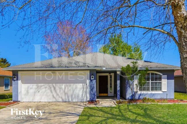 property at 321 Southlake Dr