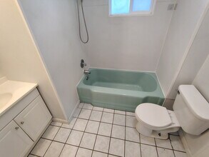 2439 Chase St in Anderson, IN - Building Photo - Building Photo