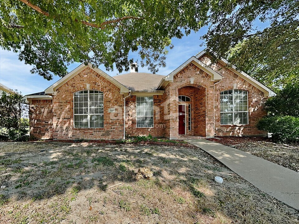 989 Dogwood Ln in Rockwall, TX - Building Photo