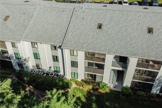 9540 Green Cypress Ln in Ft. Myers, FL - Building Photo - Building Photo
