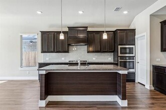 5408 Fairdale Dr in Denton, TX - Building Photo - Building Photo