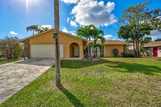 property at 4128 Chestnut Ave