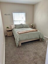 3602 Pintadas St in Las Vegas, NV - Foto de edificio - Building Photo