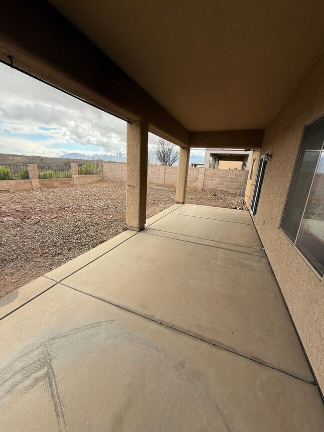 1315 Paso Robles Ave in Sierra Vista, AZ - Building Photo - Building Photo