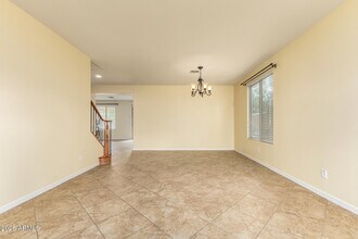 5303 W Pinnacle Vista Dr in Phoenix, AZ - Building Photo - Building Photo