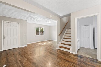 909 E Liberty St in Norfolk, VA - Foto de edificio - Building Photo