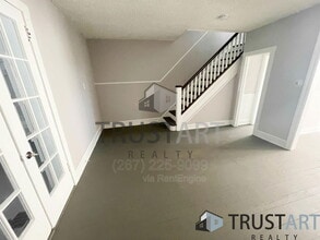 7152 Theodore St in Philadelphia, PA - Building Photo - Building Photo