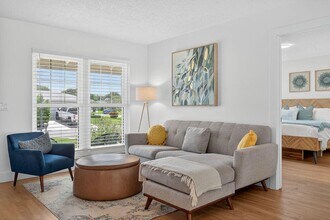 9627 Althea Way in Palm Beach Gardens, FL - Building Photo - Building Photo