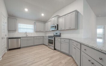 13317 Silver Egret Ln in La Marque, TX - Building Photo - Building Photo