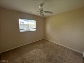 2805 NW 5th Pl in Cape Coral, FL - Building Photo - Building Photo