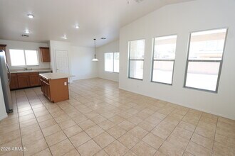 6631 S 45th Glen in Phoenix, AZ - Building Photo - Building Photo