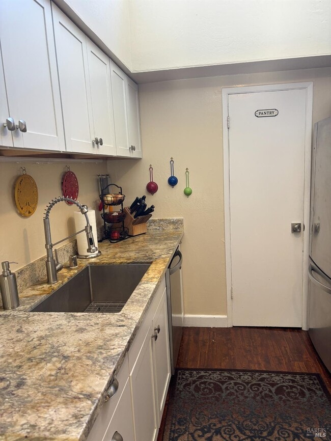 property at 3022 Yulupa Ave