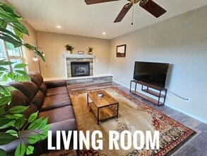 4260 McPherson Ave, Unit D in Colorado Springs, CO - Foto de edificio - Building Photo